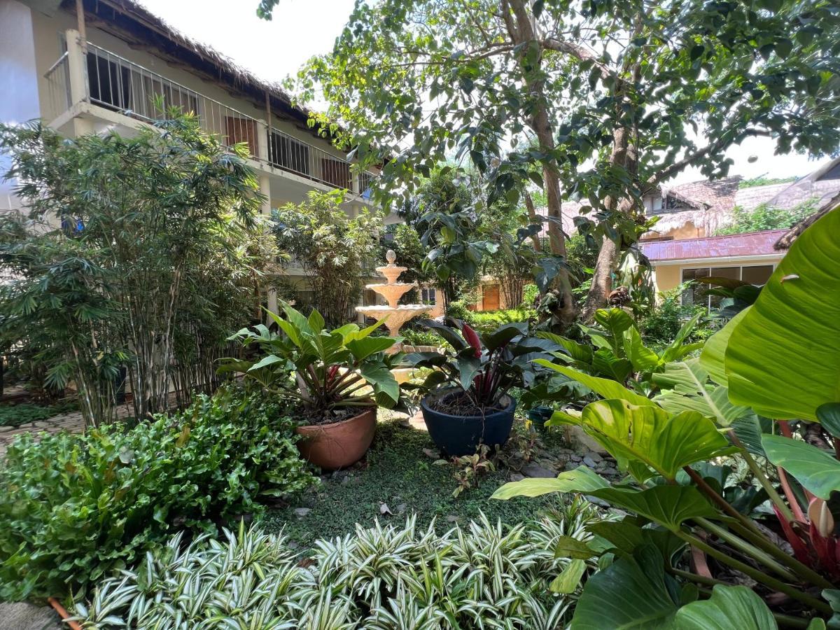 Boracay Amor Apartment 발라박 외부 사진
